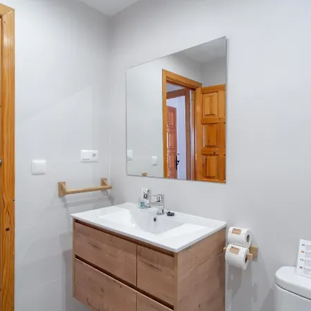 Fuer 4 Personen Ca 80 Qm In Nerja, Andalusien Costa Del Sol * نيرخا
